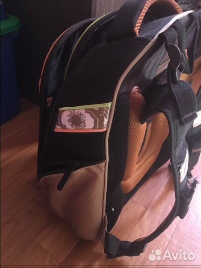 Школьный рюкзак