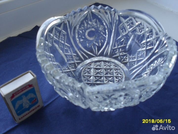 Хрустальный салатник (конфетница)