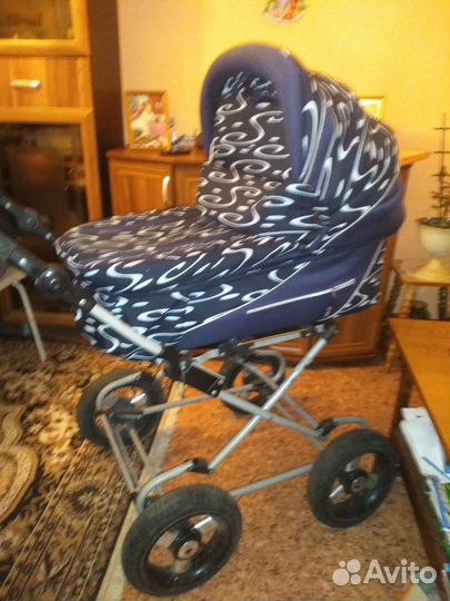Продам детскую коляску