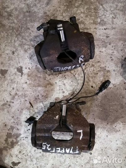 Суппорт Передний Фольксваген Туарег 1 2.5 дизель