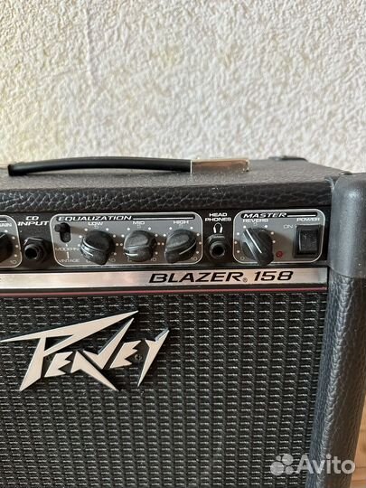 Гитарный комбоусилитель