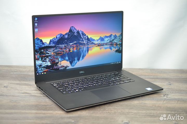 Dell Precision 5530 Core i7 / Quadro P2000