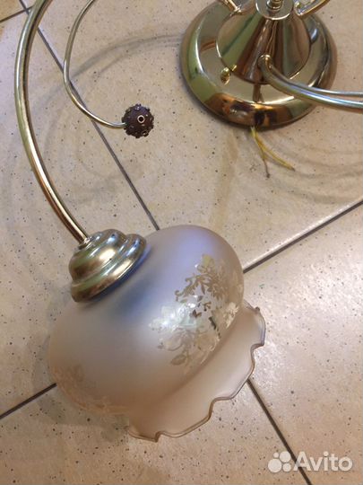 Люстра на 3 плафона