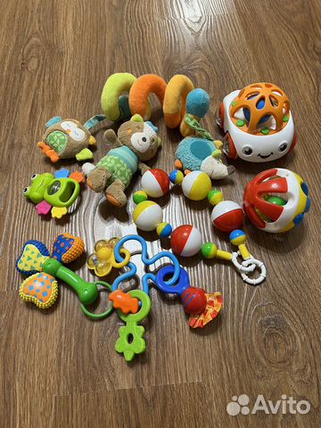 Погремушки для малыша