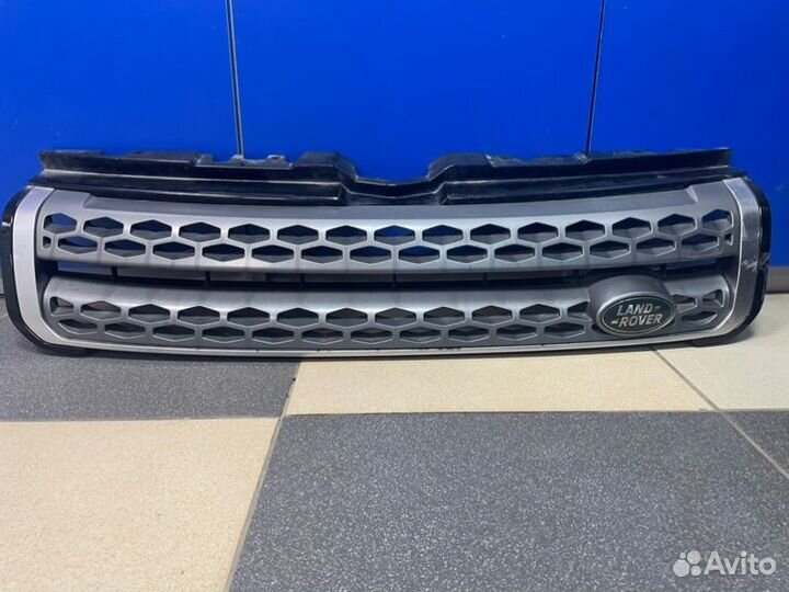 Решетка радиатора Land Rover Evoque L538 204DT