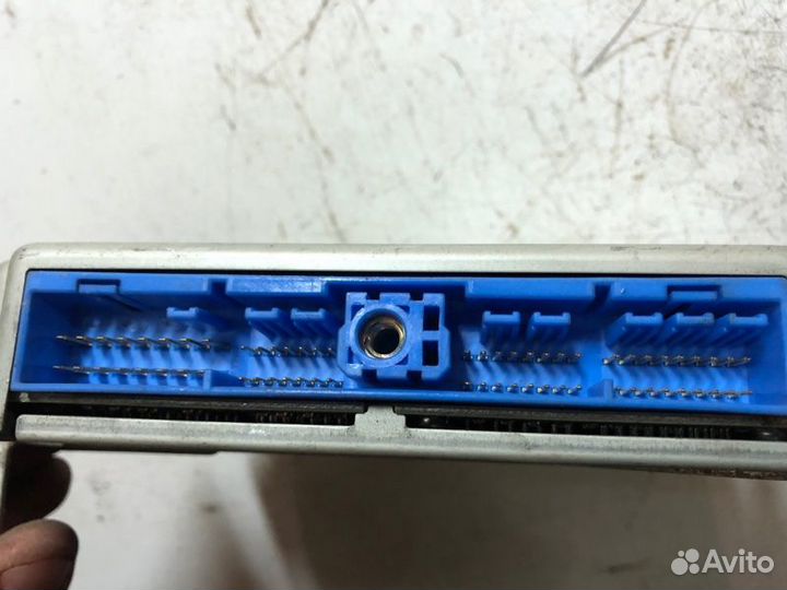 Блок управления двигателем Nissan X-Trail (T30)