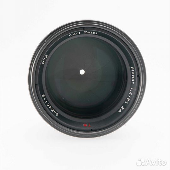 Sony 85mm f/1.4 T* Planar ZA
