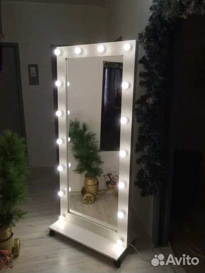 Гримерное зеркало 175/80 с лампочками