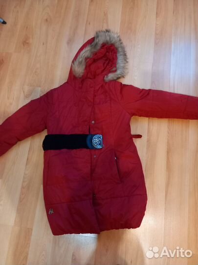 Продам детские куртки пакетом на 10 лет