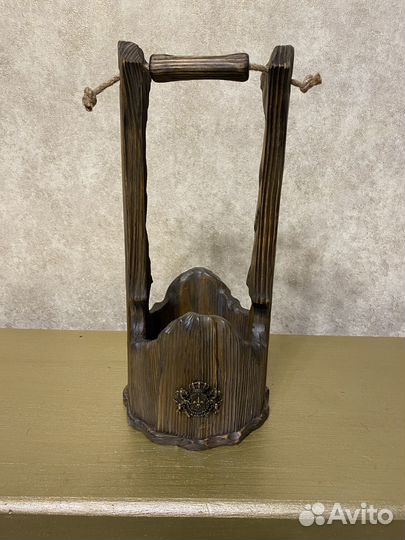 Деревянный подарочный ящик под бутылку