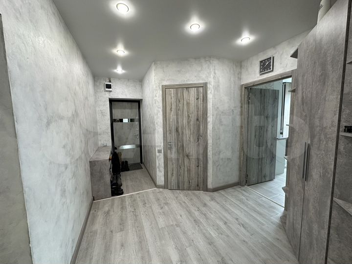 4-к. квартира, 73,2 м², 3/3 эт.