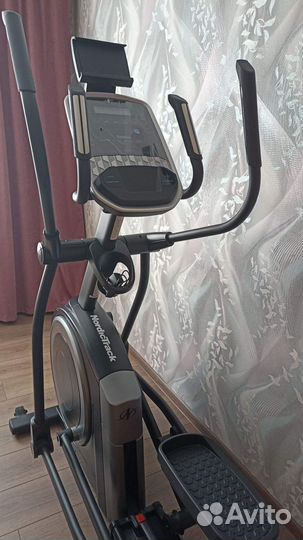 Эллиптический тренажер