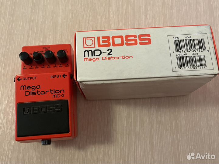 Гитарная педаль boss MD -2 Mega Distortion