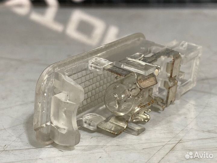 Плафон салона Audi A4 B6 ASN 2004