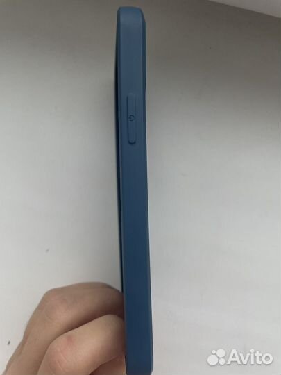 Чехол на iPhone 12