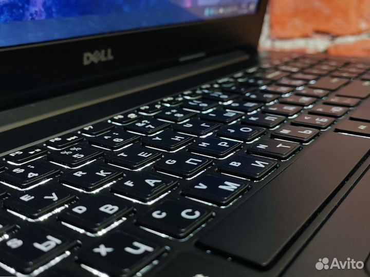 Мощный Игровой Dell inspiron Новый Акб i7 Ноутбук