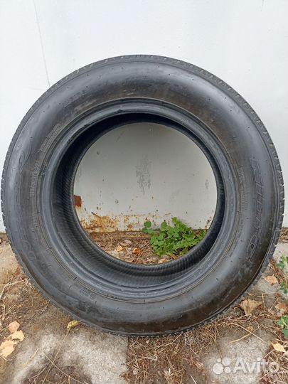 Nitto NT421A 215/60 R16