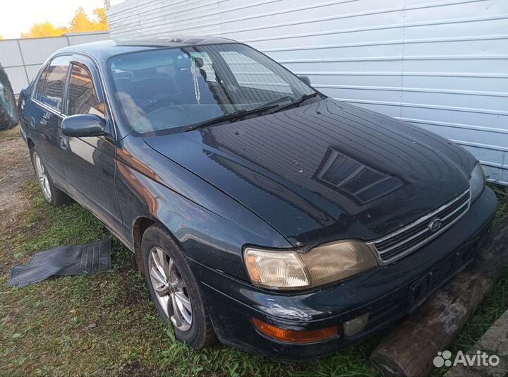 Toyota Corona 2.0 AT, 1993, 300 000 км