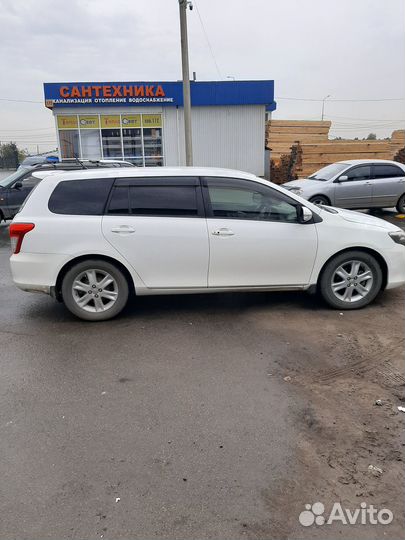 Toyota Corolla Fielder 1.8 CVT, 2011, 160 000 км