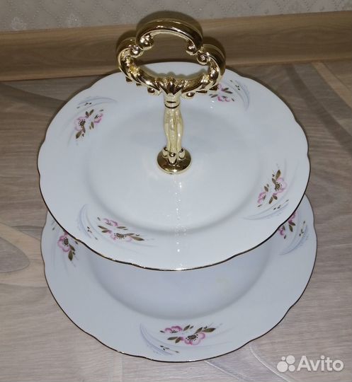 Фарфоровая посуда Чехия (этажерка, новая)