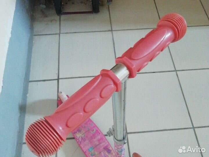 Самокат детский трехколесный б/у