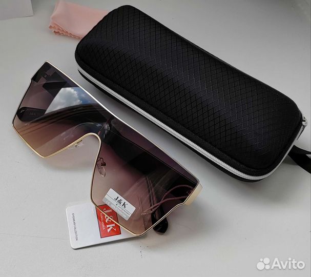 Солнцезащитные очки женские