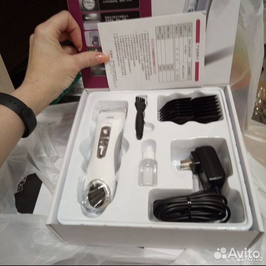 Машинка для стрижки CP-9600