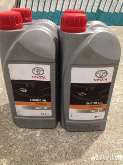 Масло моторное 5W30 toyota 4 литра (Дизель)