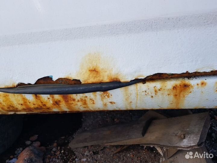 Дверь передняя правая Lifan Solano