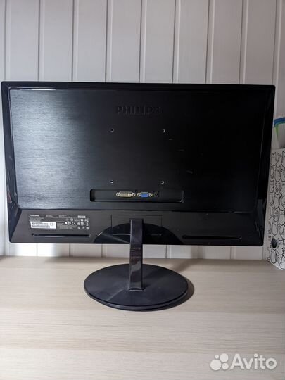 Монитор Philips 234E
