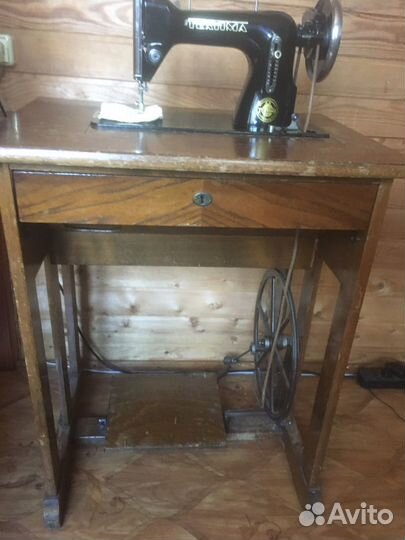 Швейная машина textima 32256 1001