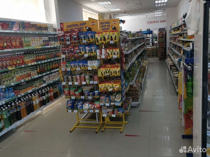 Продавец кассир в продуктовый магазин