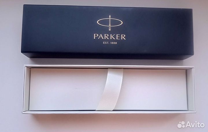 Коробка от ручки паркер