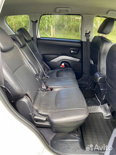 Mitsubishi Outlander 2.4 CVT, 2011, 193 000 км