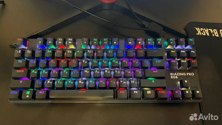 Игровая механическая клавиатура