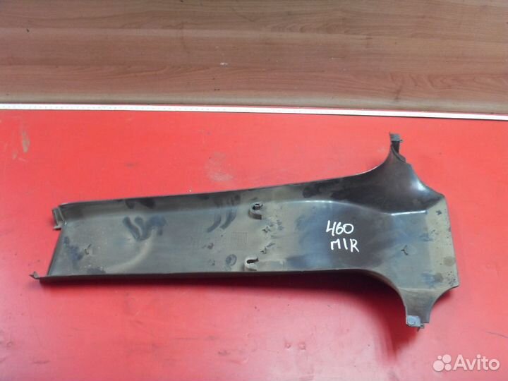 Обшивка стойки средней 457099 Volvo 460 1988-1996