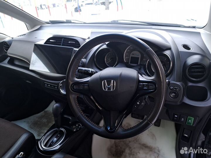 Honda Fit Shuttle 1.3 CVT, 2012, 114 000 км