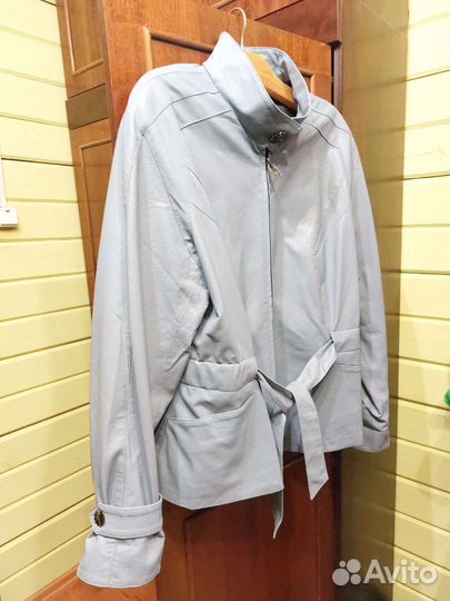 Куртка весенняя голубая экокожа 54-56 размер
