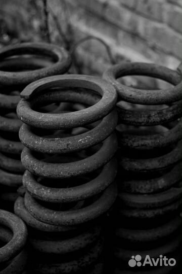 Пружина внутренняя и наружная (Ханина) б/у