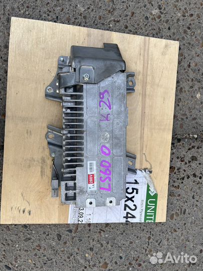 Блок управления рулевой рейкой LS600h