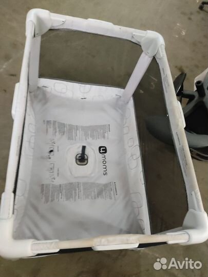 Манеж складной 4moms