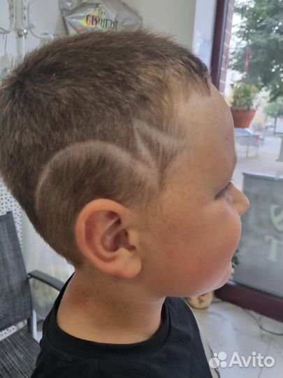 Окрашивание / Биозавивки / Стрижки / Лечебный уход