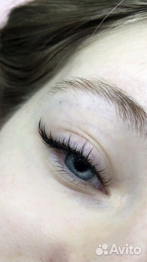 Наращивание ресниц, брови