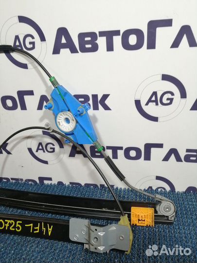 Стеклоподъемник Audi A4