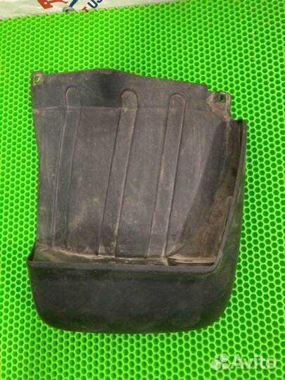 Брызговик задний правый Acura Rdx TB1 K23A1 2009