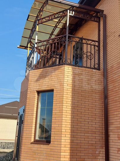 Дом 340 м² на участке 6 сот.