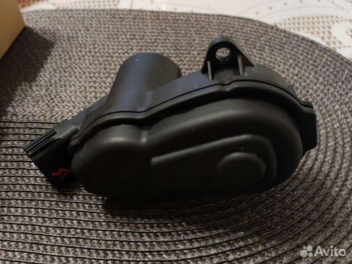 Моторчик ручника Renault scenic