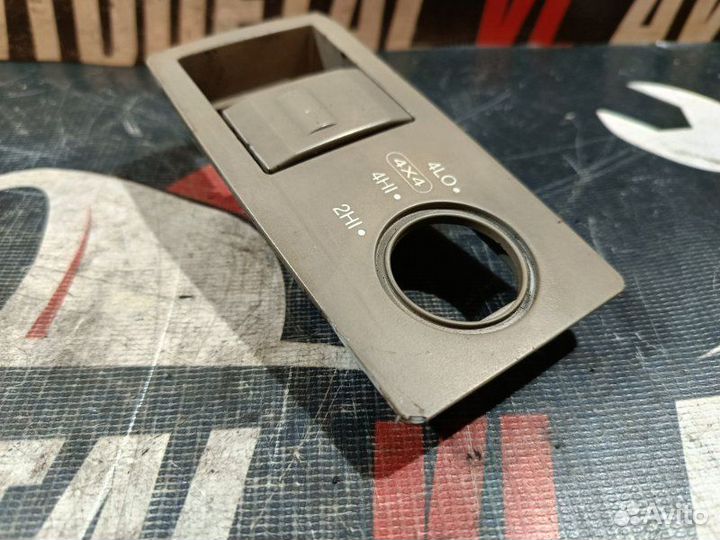 Накладка панели приборов Kia Sorento BL D4CB 2002