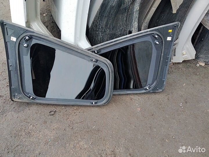 Задней форточки Chevrolet Orlando