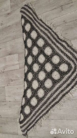 Пуховая шаль ручная работа мастеров